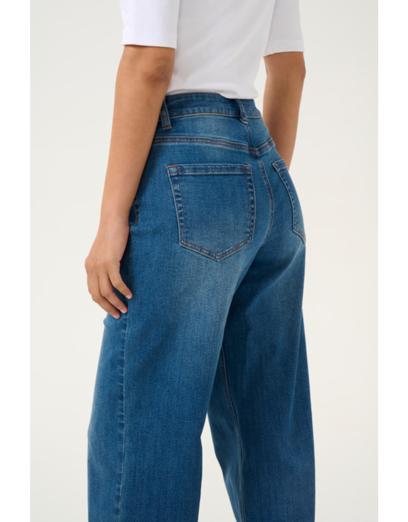 Kaffe Kaffe - Sinem High Waist Jeans (Medium Blue)