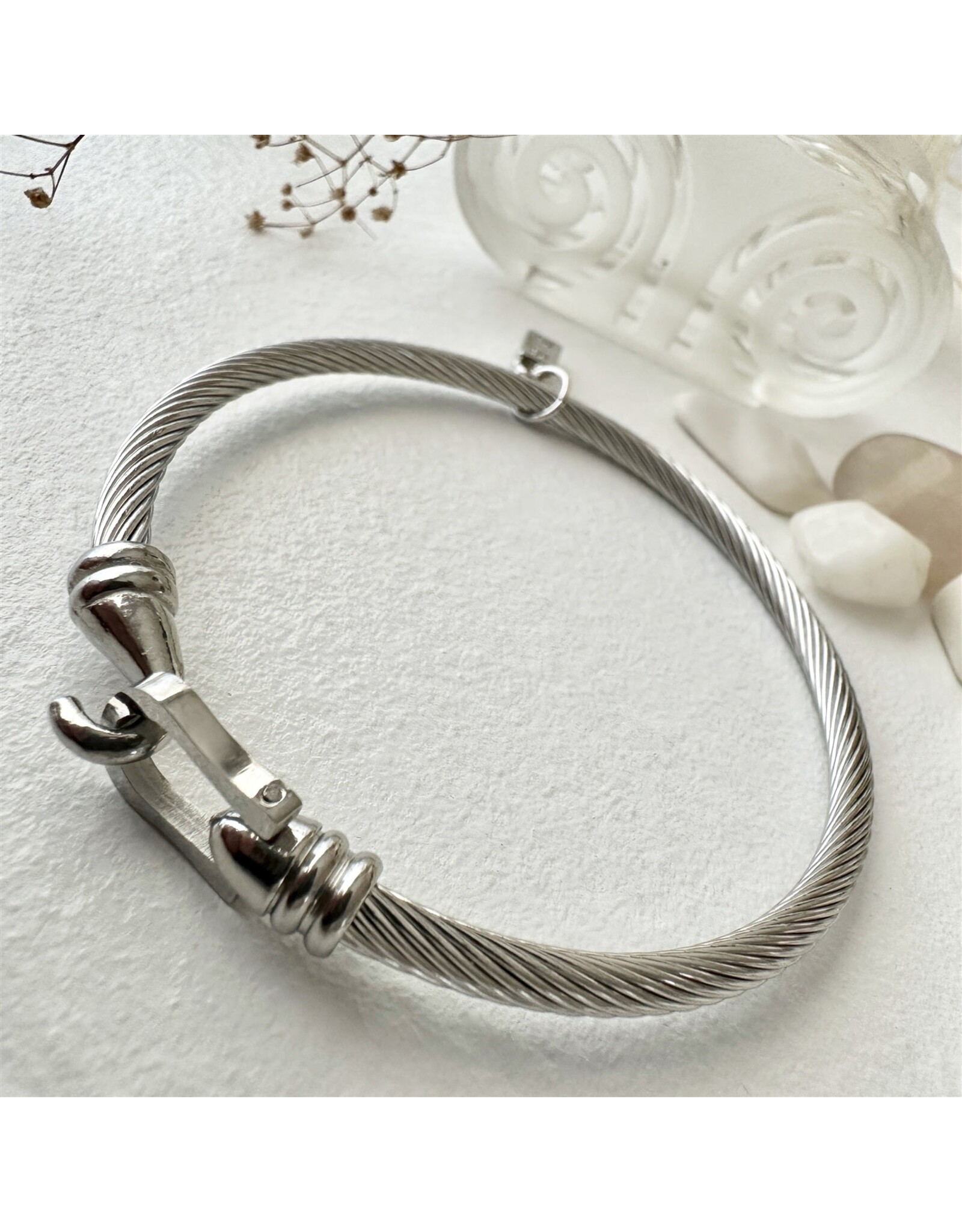 Pika & Bear Pika & Bear - Ascot Chain Bracelet with Buckle Clasp - Silver