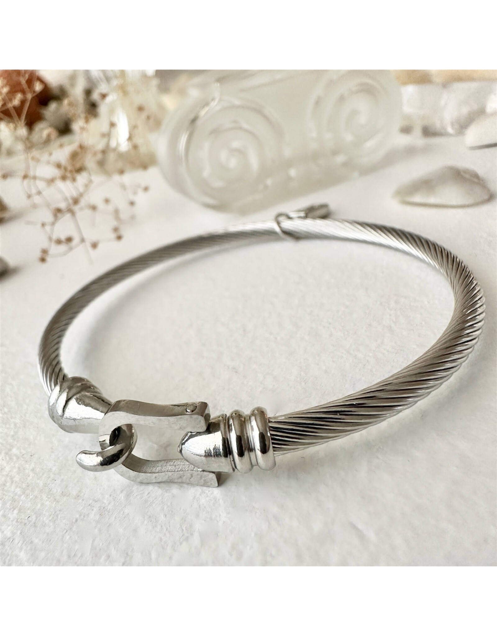 Pika & Bear Pika & Bear - Ascot Chain Bracelet with Buckle Clasp - Silver