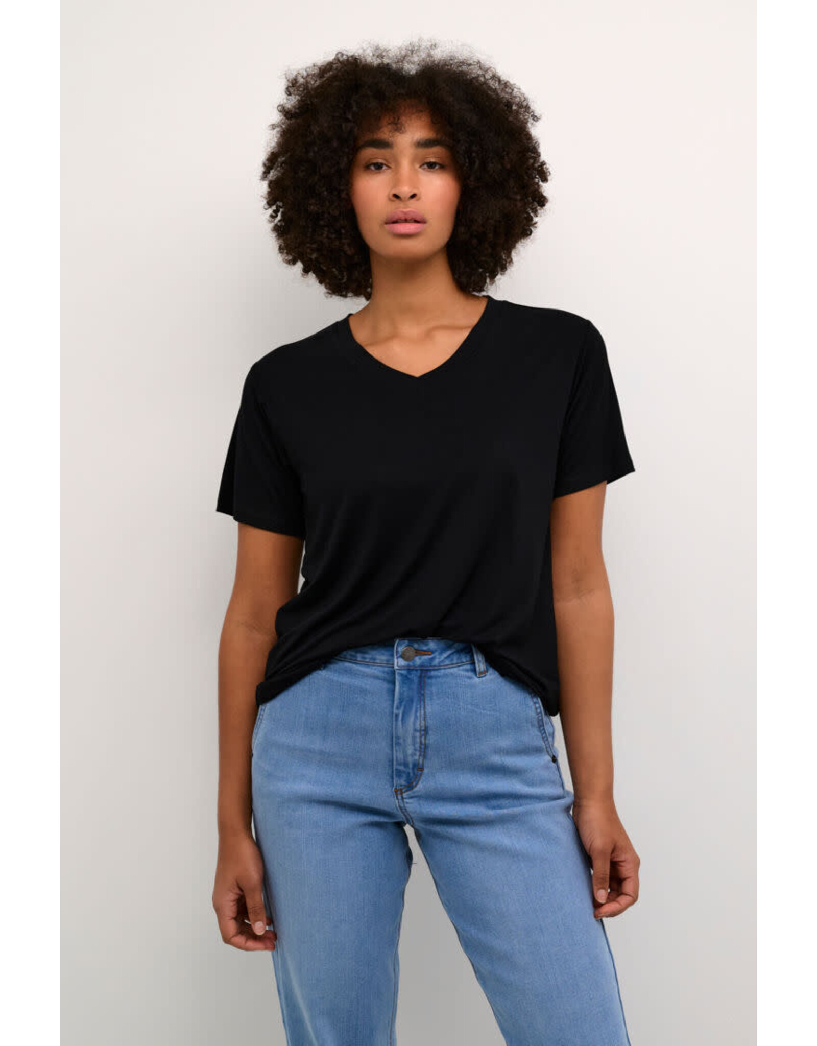 Kaffe Kaffe - Frida V neck tee (Black Deep)
