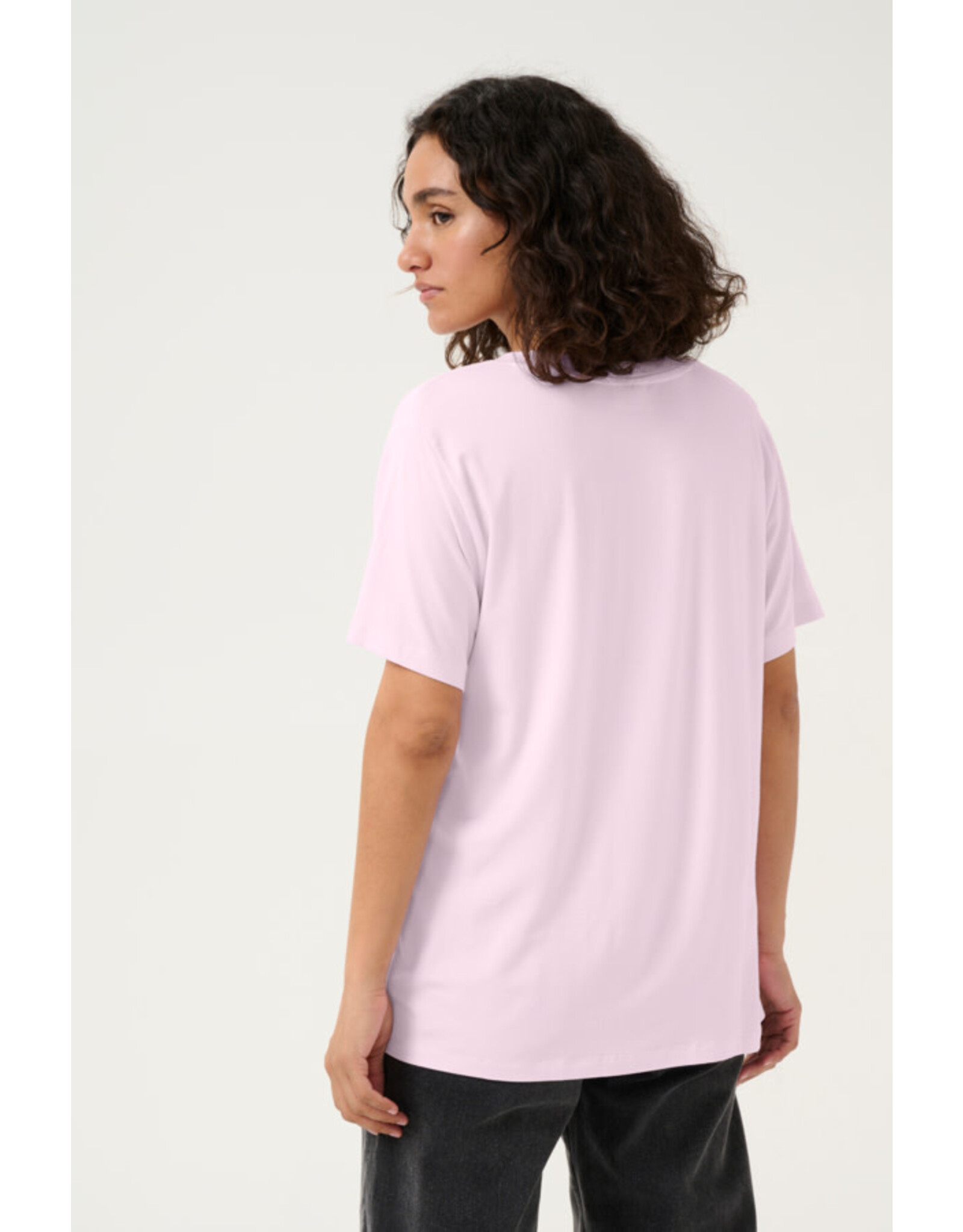 Kaffe Kaffe - Frida V neck tee (Lilac Snow)