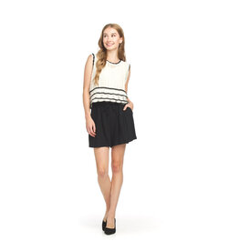 Papillon Papillon - Linen Blend Pleated Shorts (Black)