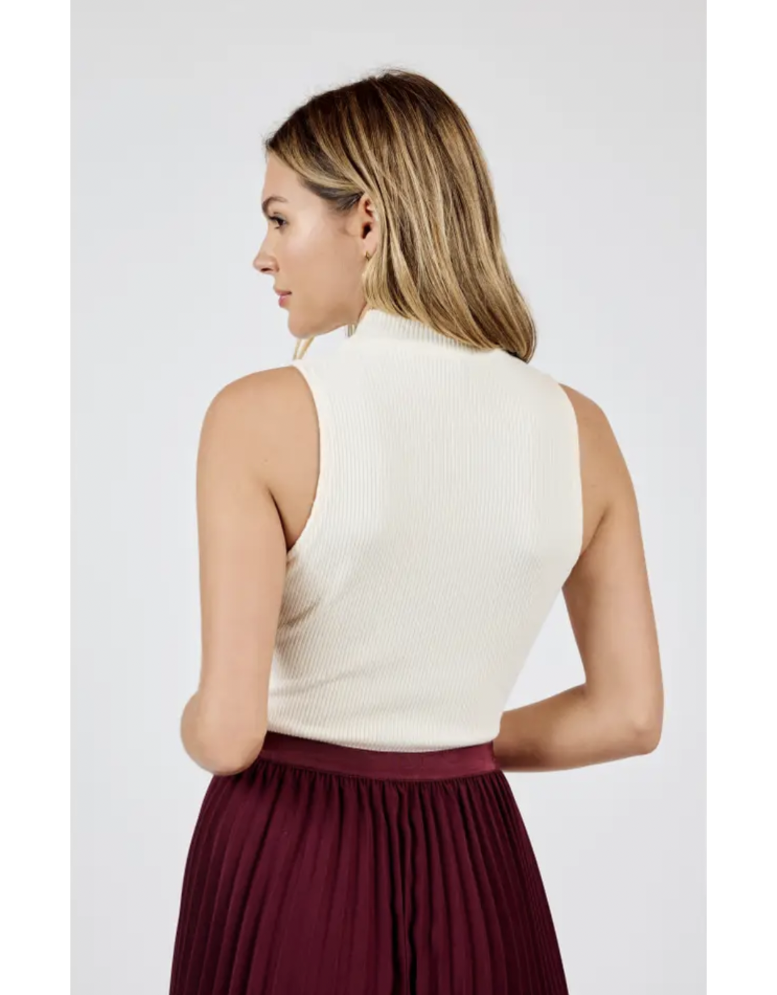 Sadie & Sage Sadie & Sage - Rest Easy Mock Neck Knit Tank (Ivory)