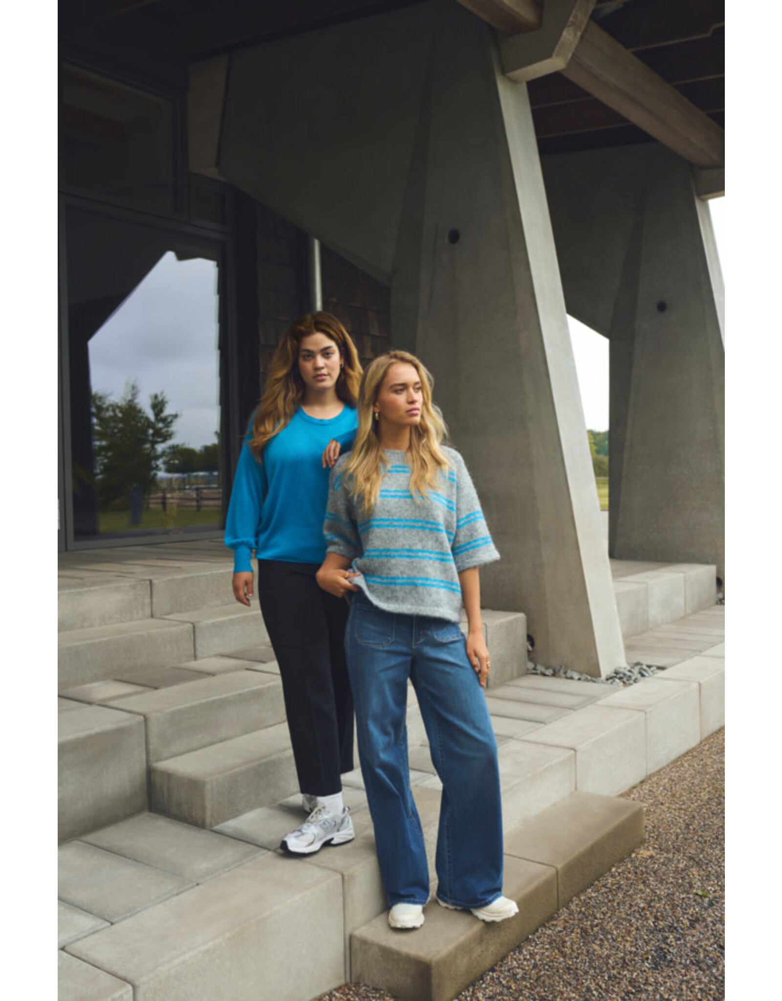 Kaffe Kaffe - Karla Flared Jean (Medium Blue)