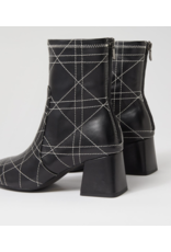 Django and Juliette Django & Juliette - Vian (Black - Cream stitch leather)