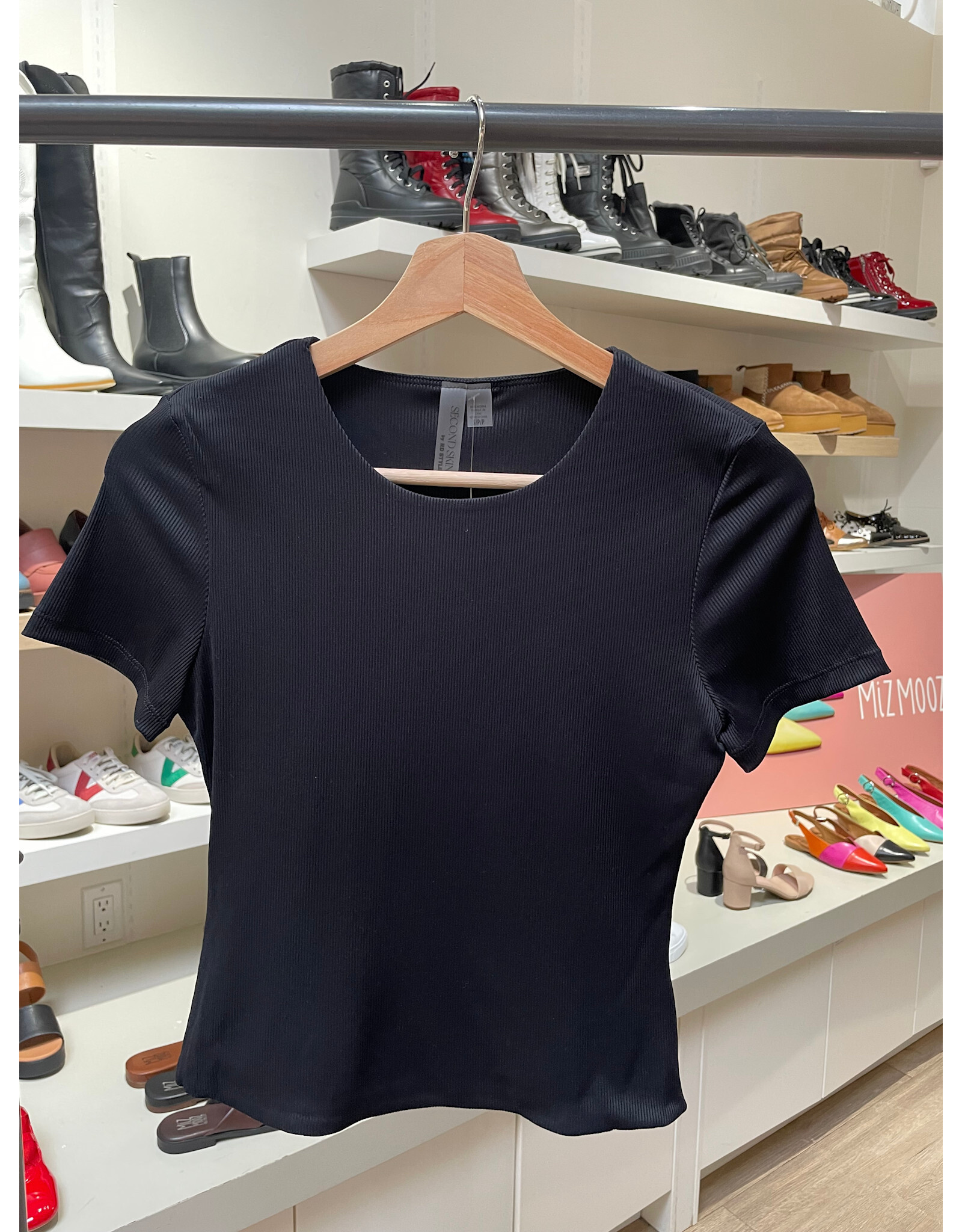 RD Style RD Style - Roxi Rib Short Sleeve Round Neck Tee (Black)