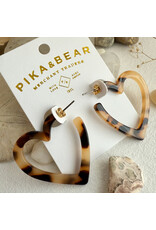 Pika & Bear Pika & Bear - "Wilson" Acetate Heart Hoop Earrings in Leopard