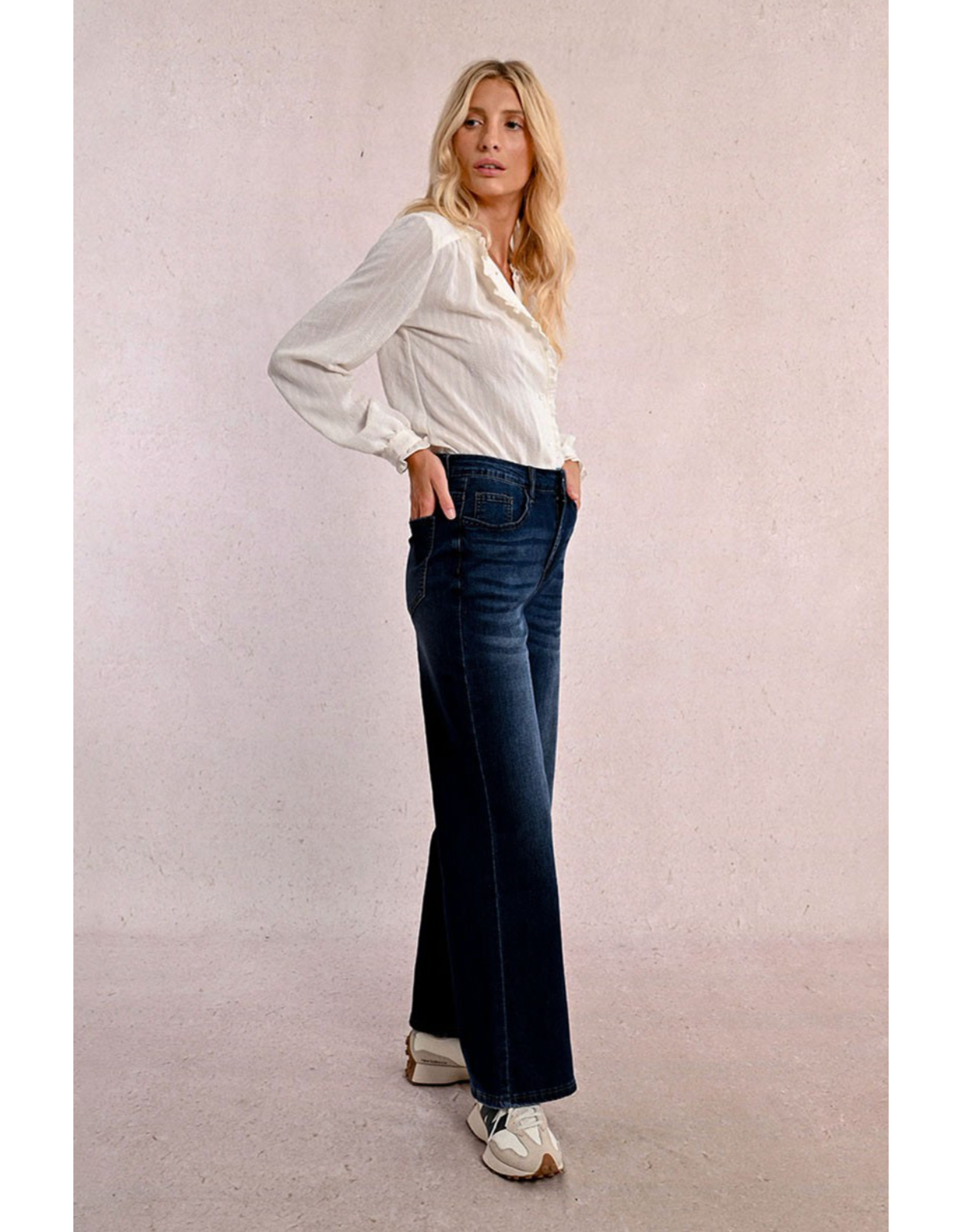 Molly Bracken Molly Bracken - High Waisted Wide leg jeans (Denim Dark Blue)