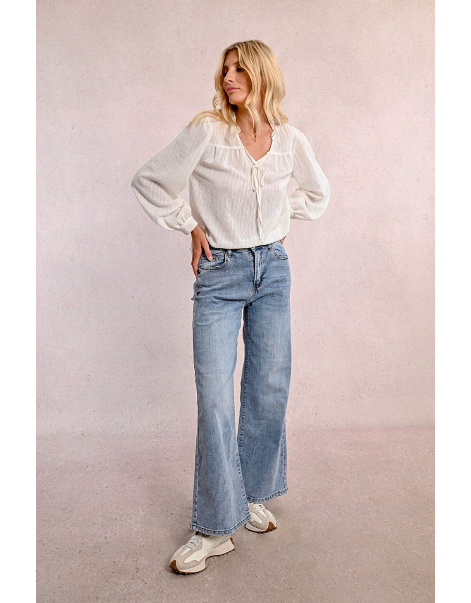 Molly Bracken Molly Bracken - High Waisted Wide leg jeans (Light Denim)