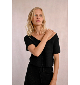 Molly Bracken Molly Bracken -  Cropped Crochet Cardigan (Black)