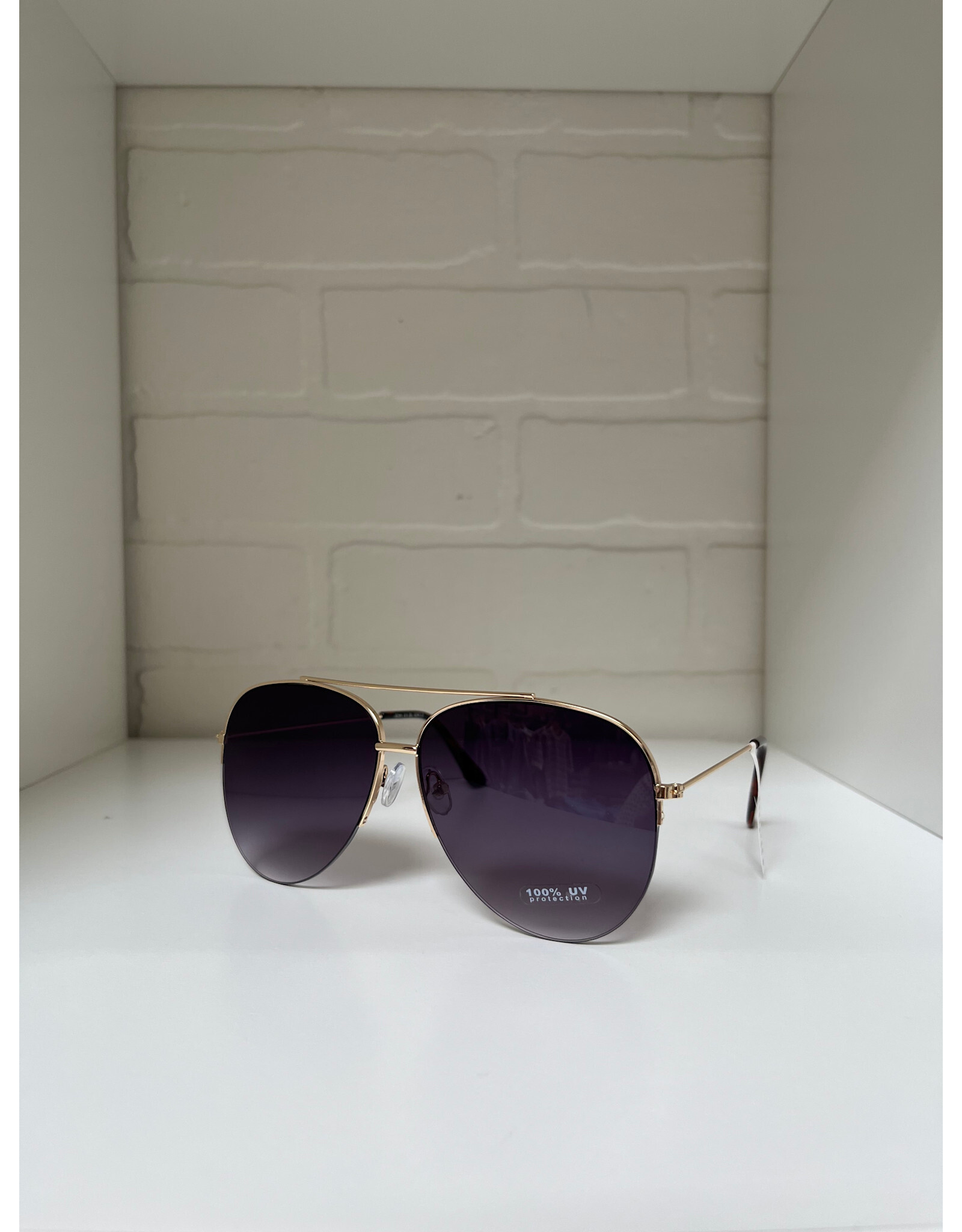 ICHI ICHI - Mabel Sunglasses (Gold Frame Aviator)