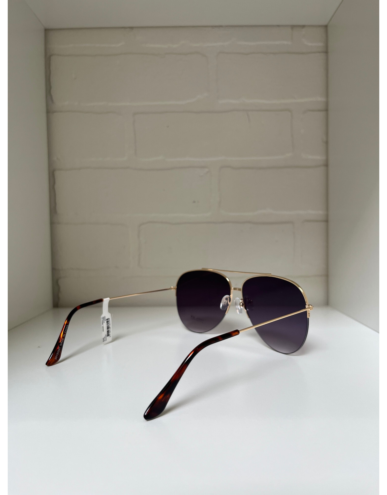 ICHI ICHI - Mabel Sunglasses (Gold Frame Aviator)