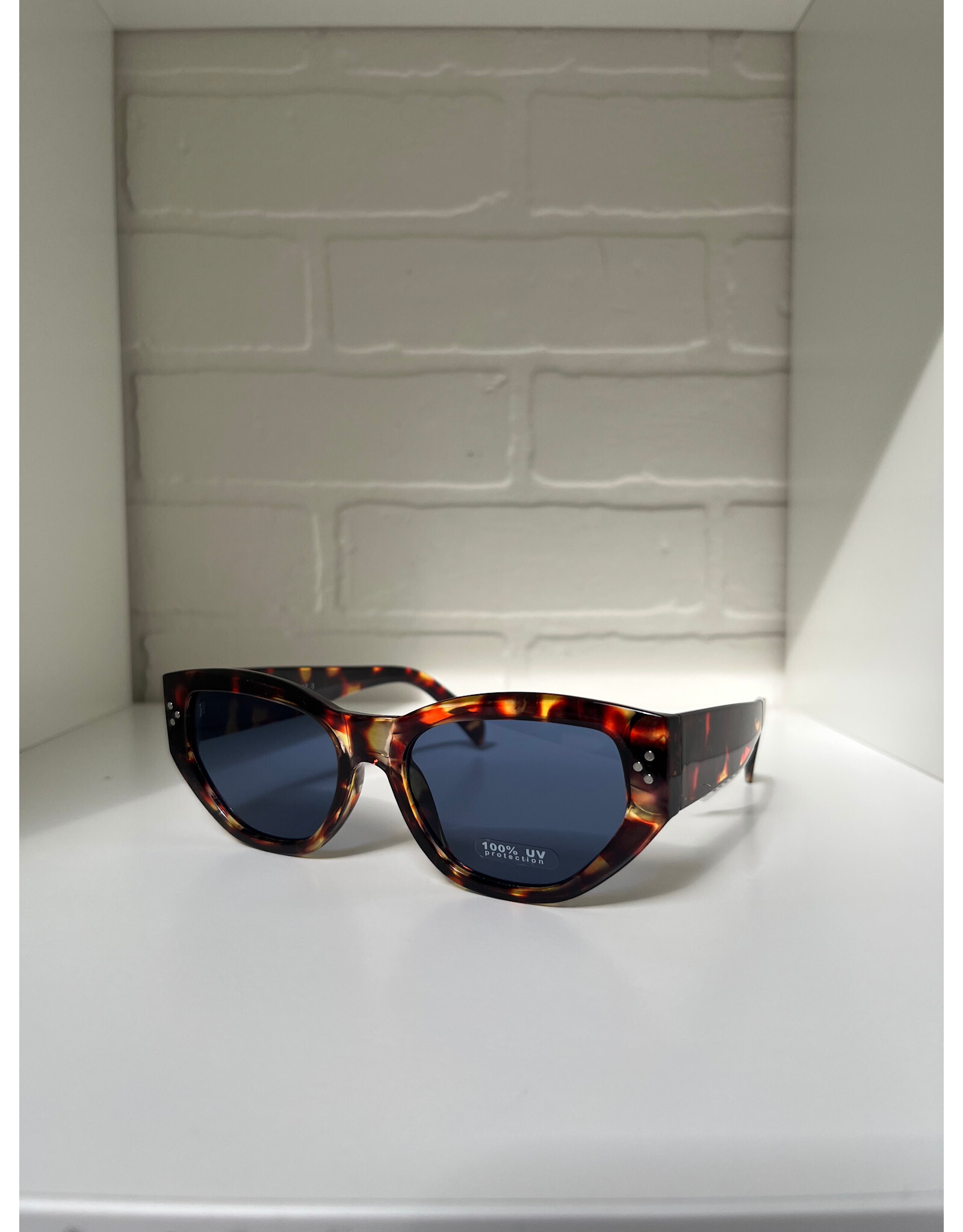 ICHI ICHI - Mabel Sunglasses (Tortoise Shell)