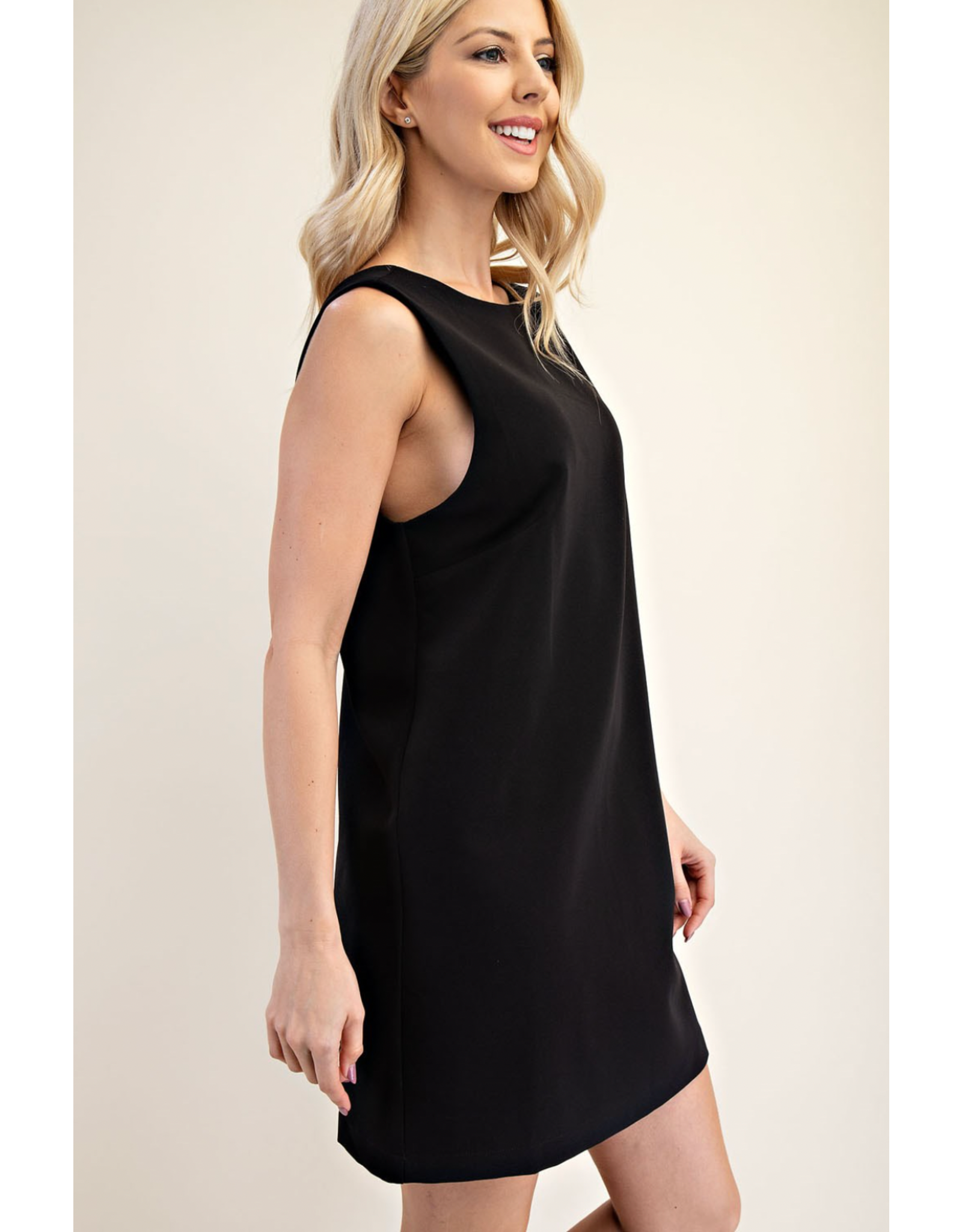 glam Round Neck Sleeveless Mini Dress (Black)