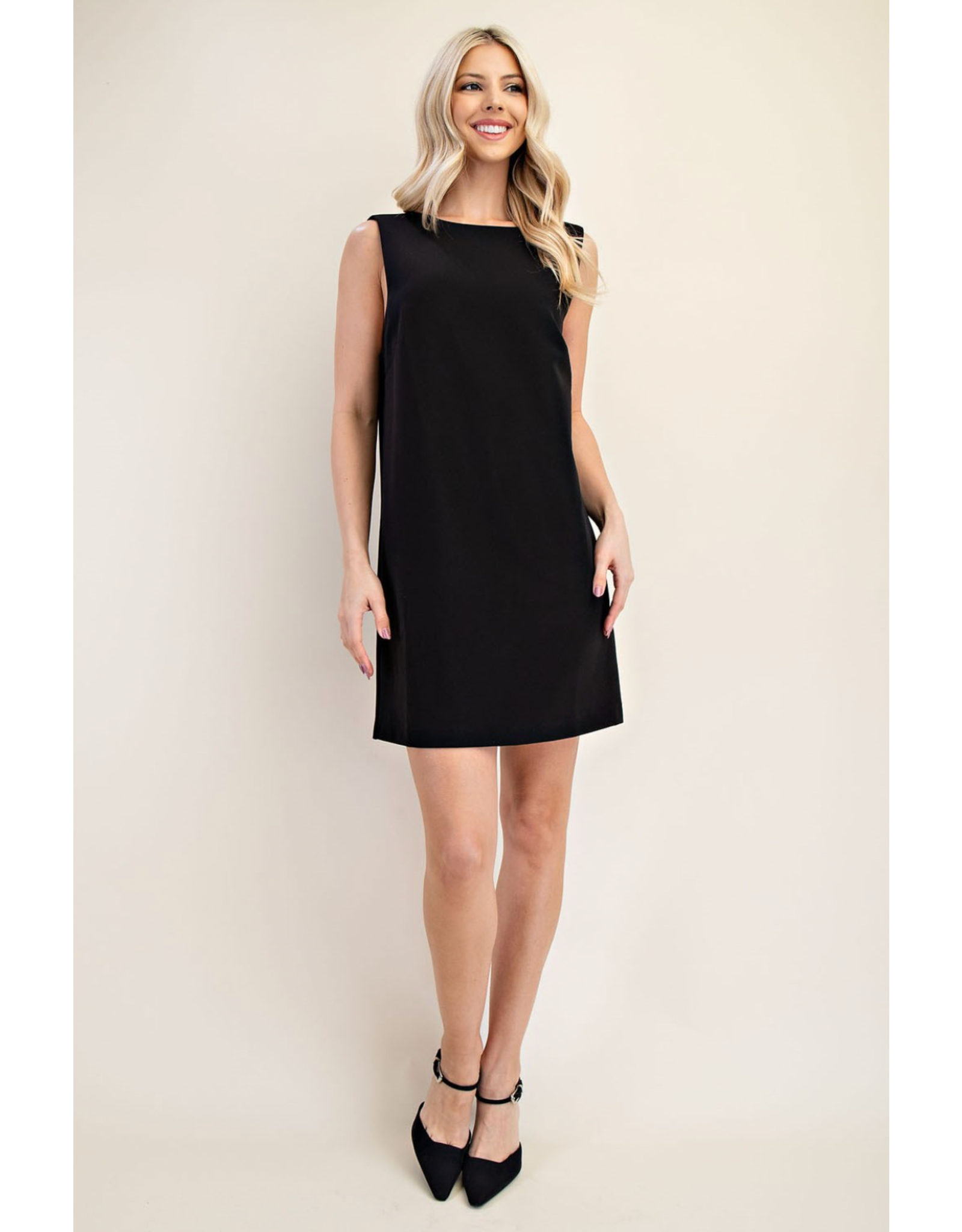 glam Round Neck Sleeveless Mini Dress (Black)