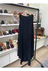 Made in Italy - Flowy Dress with Pockets (Black)