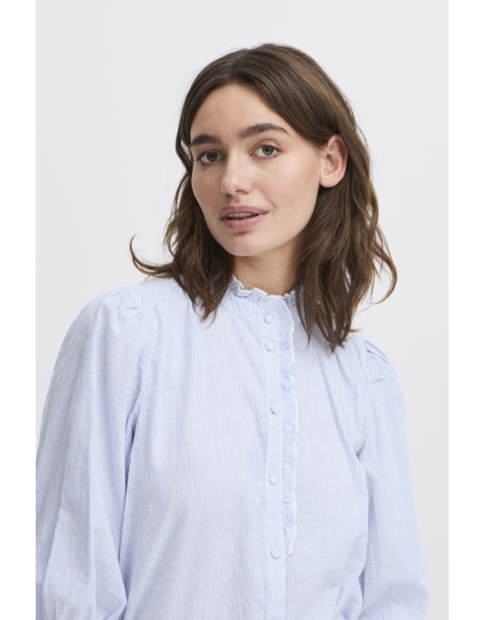b.young b.young - Imogen Short Sleeve Blouse (Silver Lake Blue)