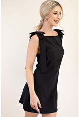 glam Straight Neckline Bow Dress (Black)