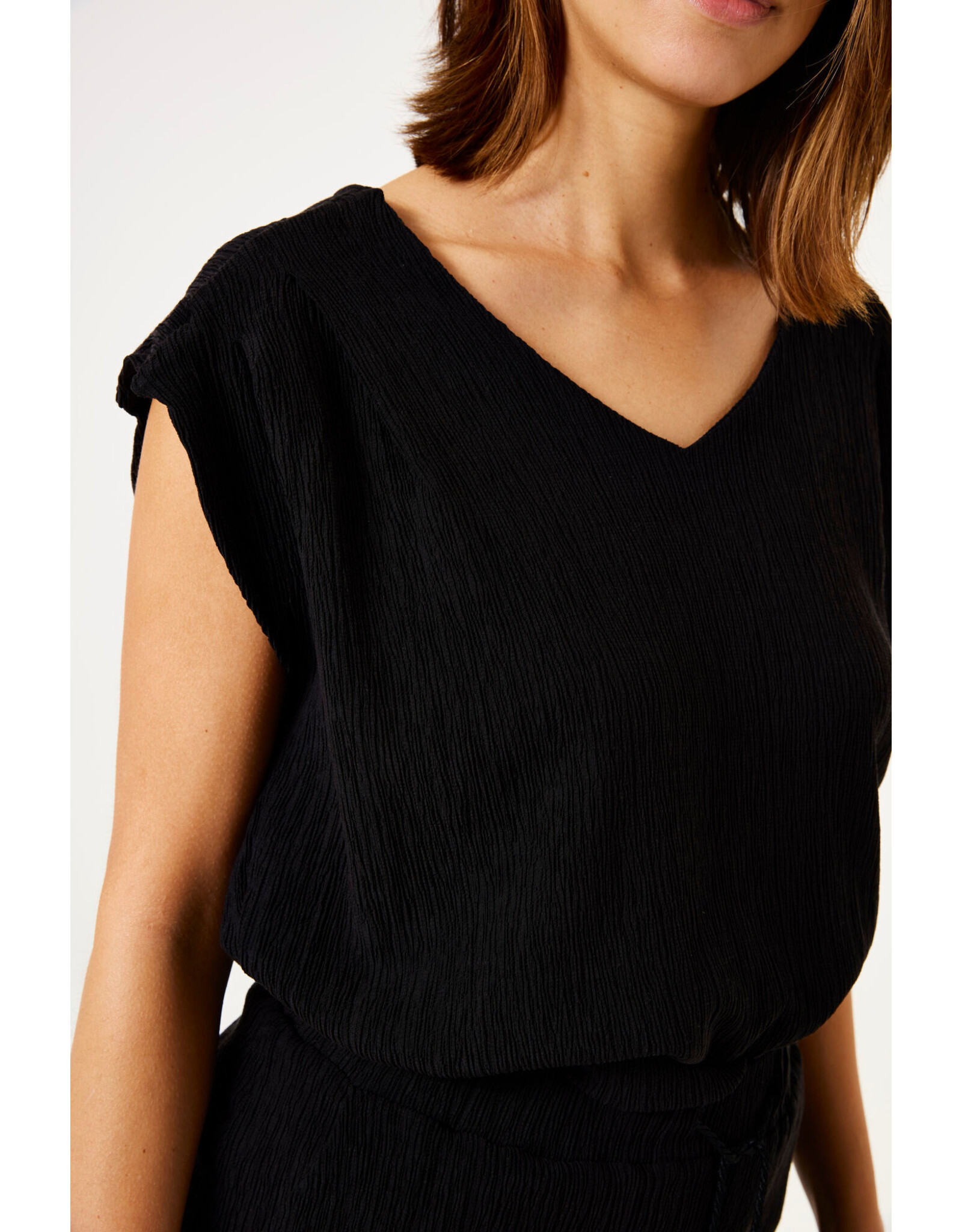 Garcia Garcia - Textured Top (Black)