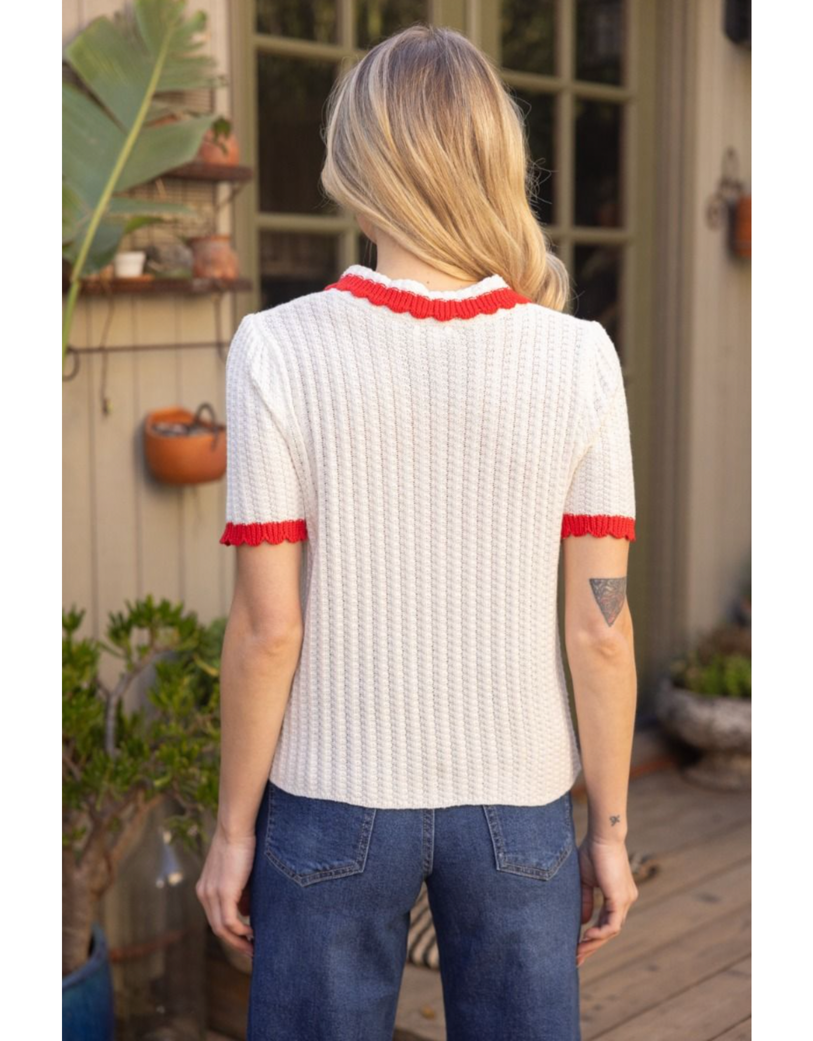 Voy Scalloped Knit Top with Pearl Button Accent