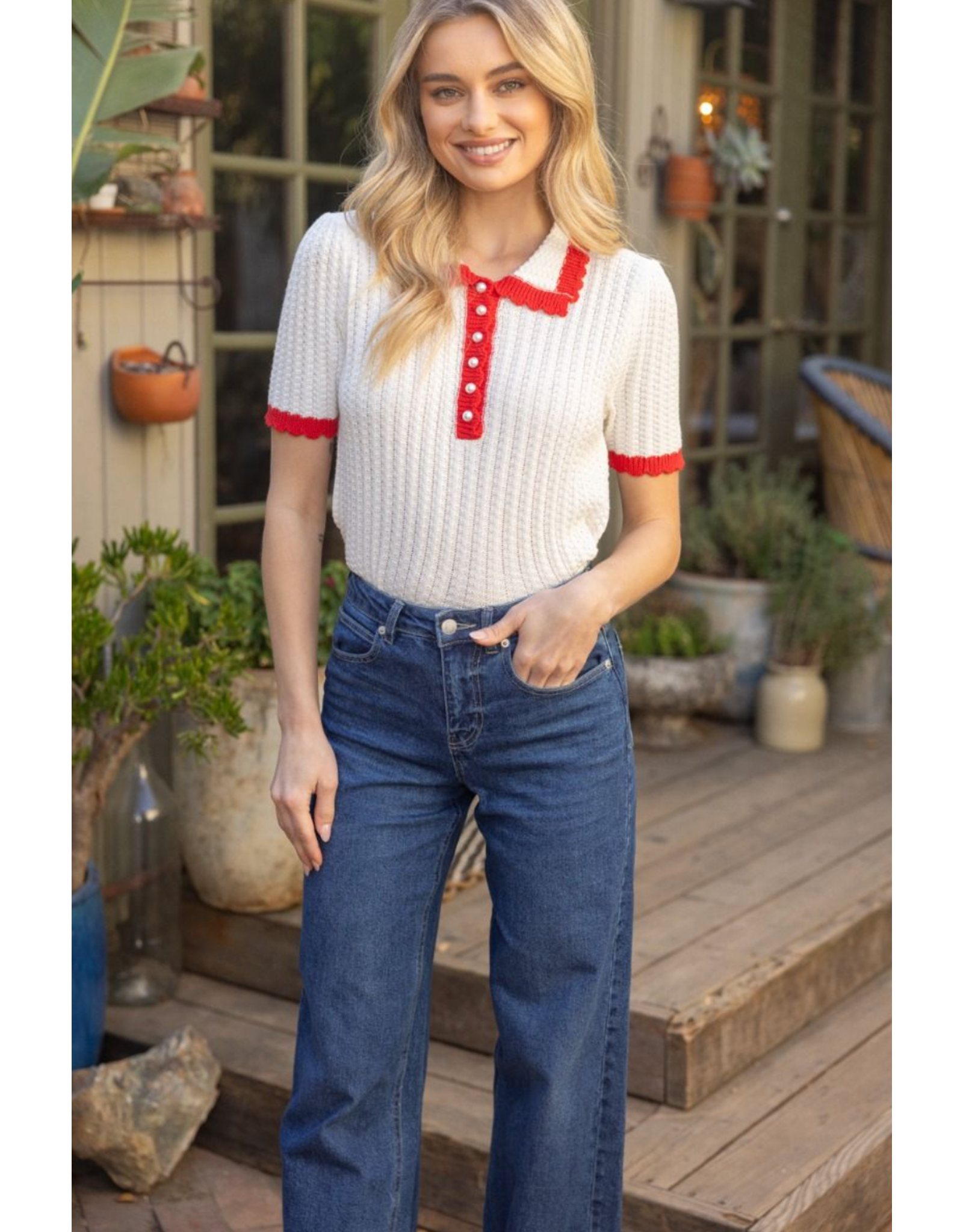Voy Scalloped Knit Top with Pearl Button Accent