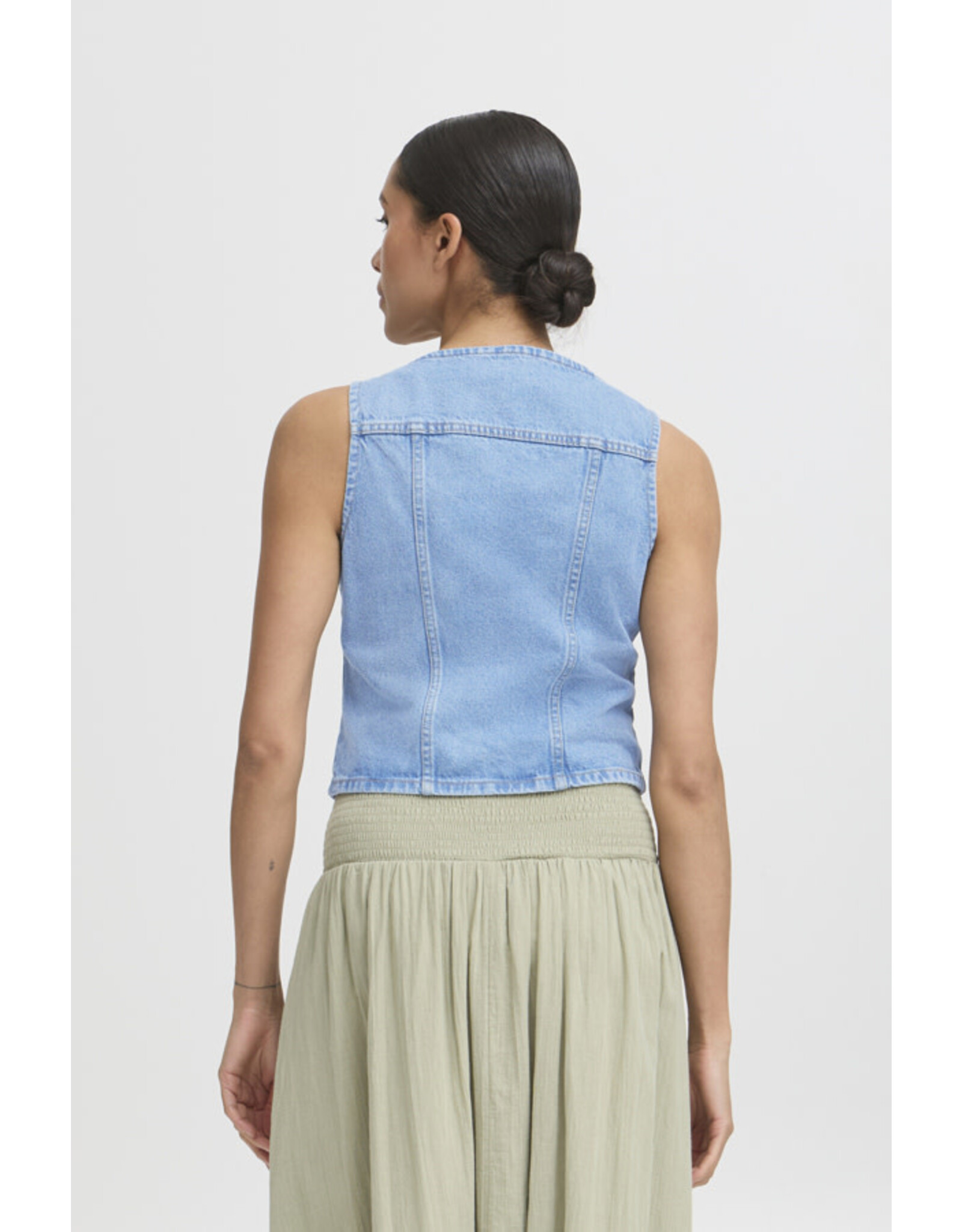 b.young b.young - Kallie Waistcoat (Light Blue Denim)
