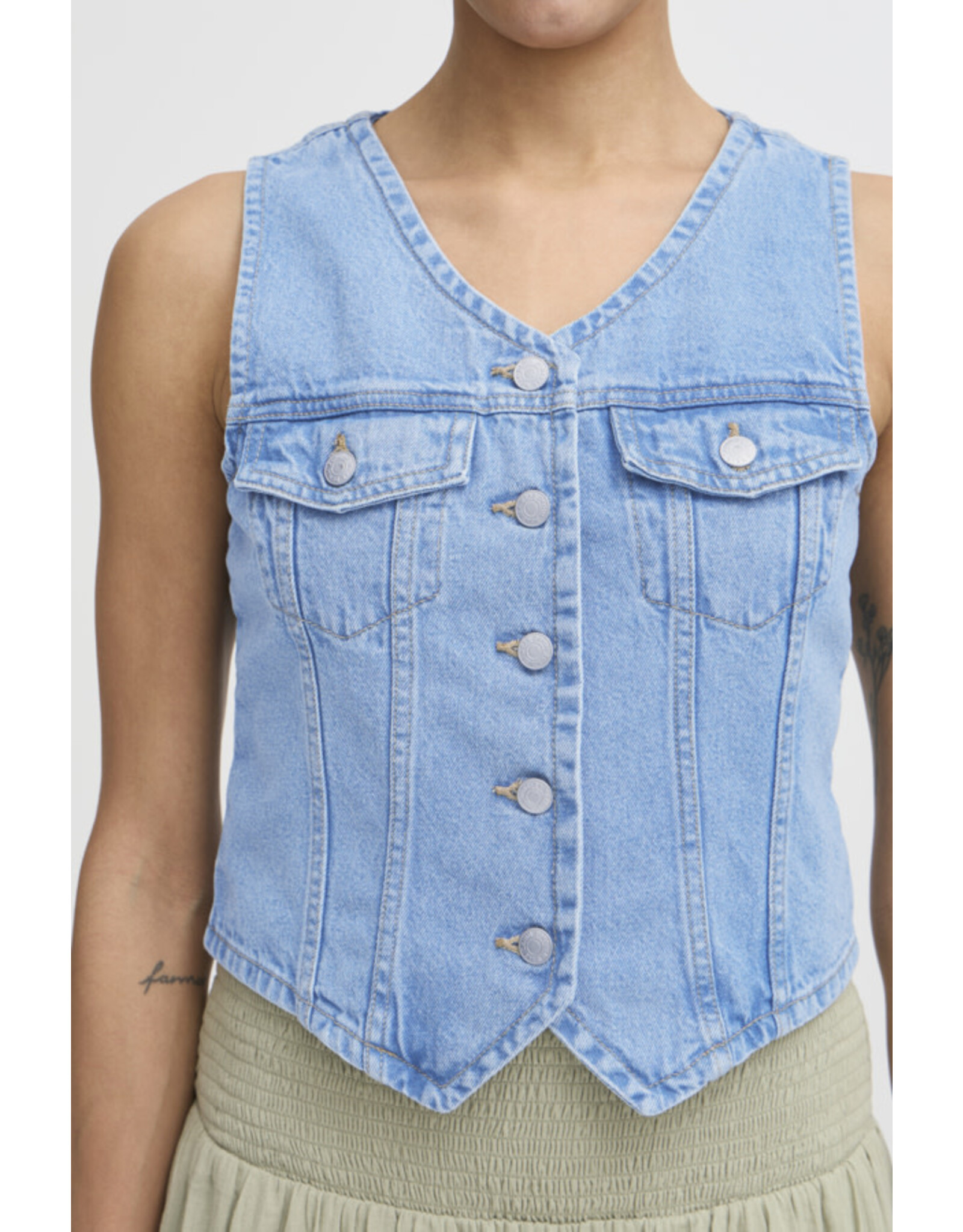 b.young b.young - Kallie Waistcoat (Light Blue Denim)