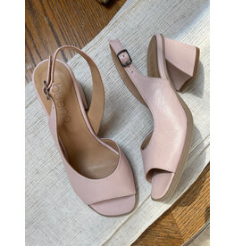Bueno Bueno - Paula Slingback Heel (Pale Pink)
