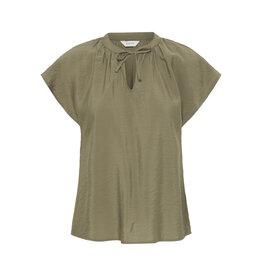 b.young b.young - Hailey V Neck Top (Kalamata)