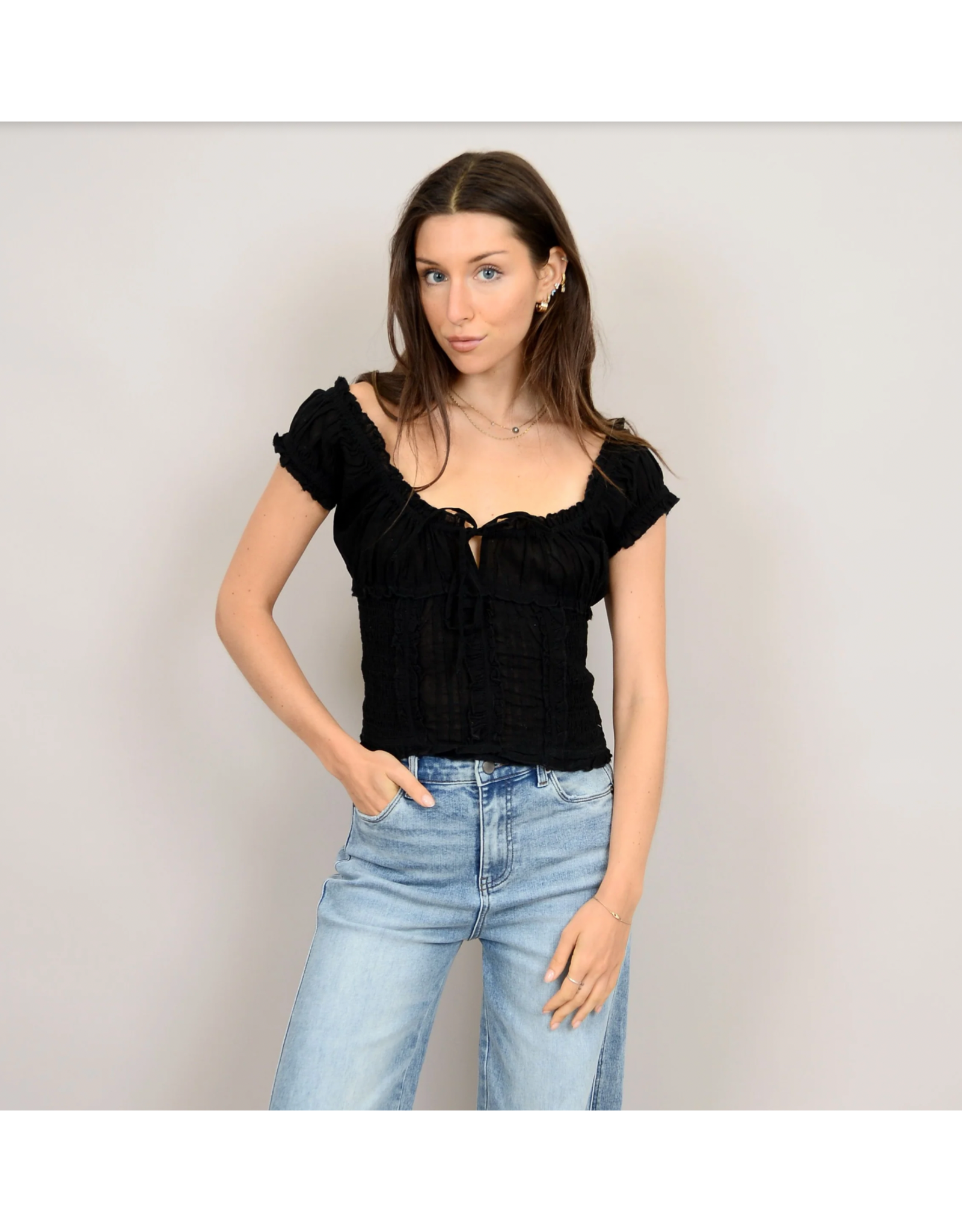 RD Style RD Style - Mica Puff Short Sleeve Shirred Top (Black)