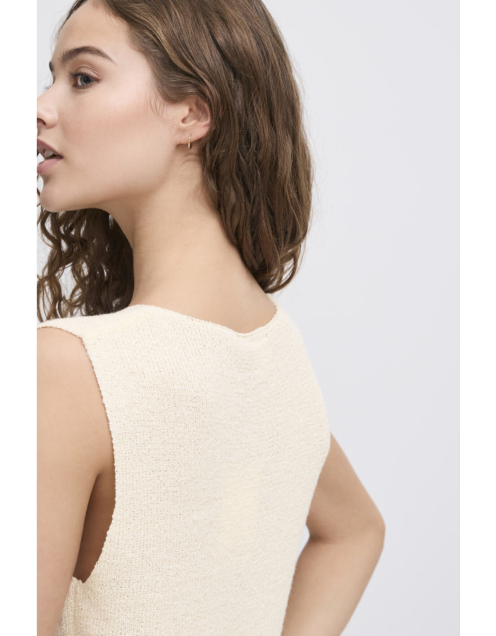 ICHI ICHI - Blonds Waistcoat (Almond Milk)