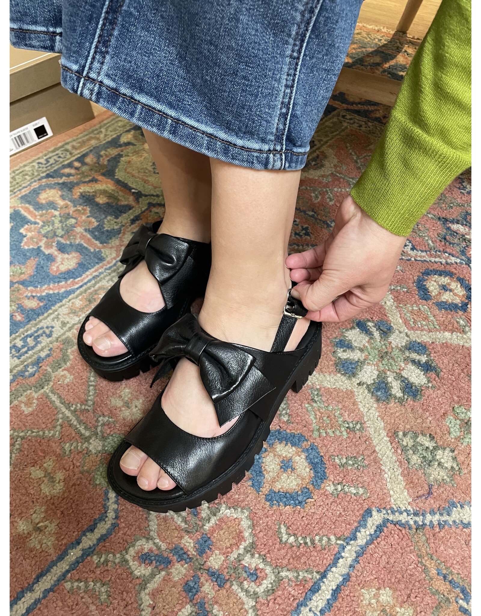 Django and Juliette Django & Juliette - Berker (Blk-Blk Leather)