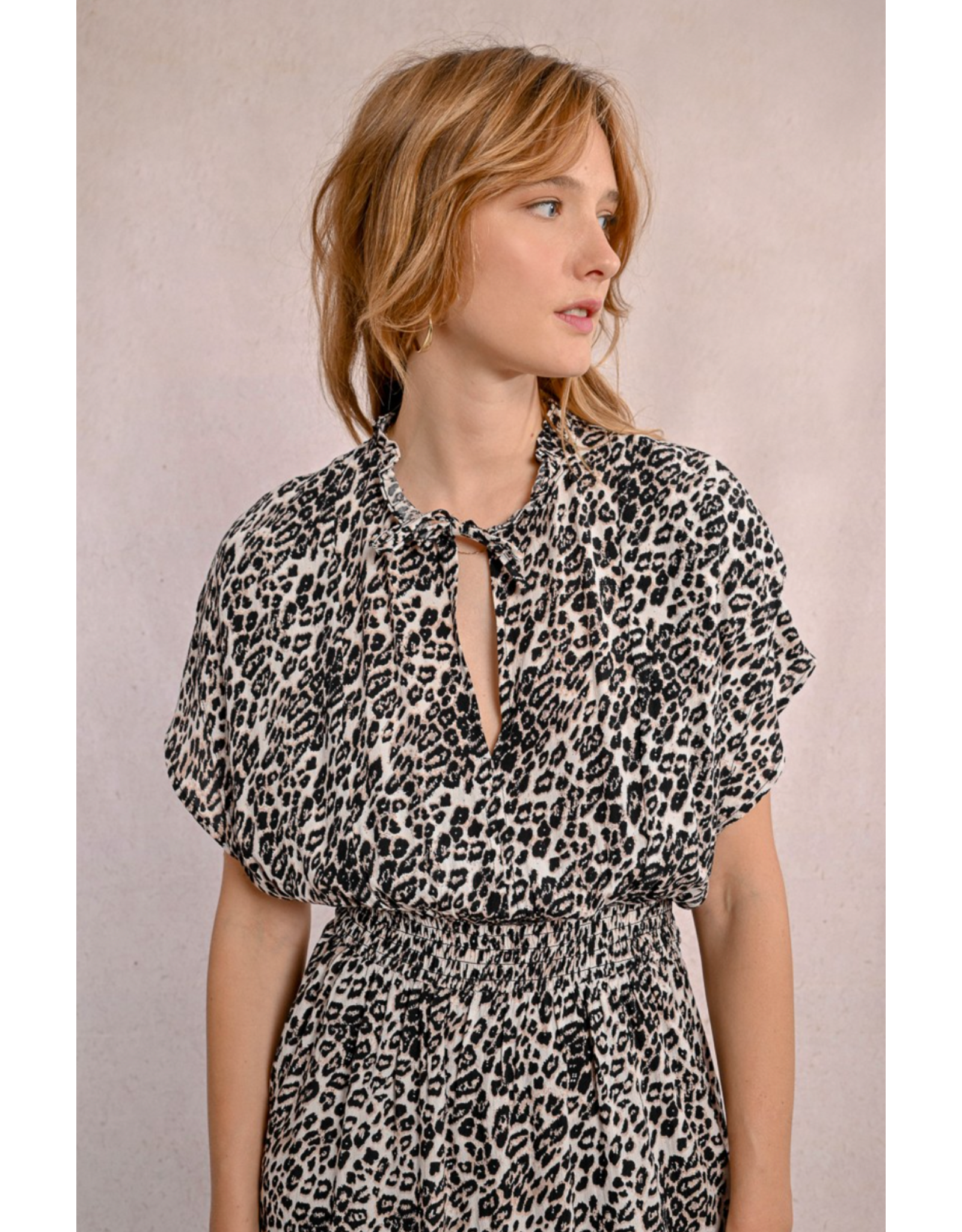 Molly Bracken Molly Bracken -  Leopard Print Dress with Ruffles (Beige)