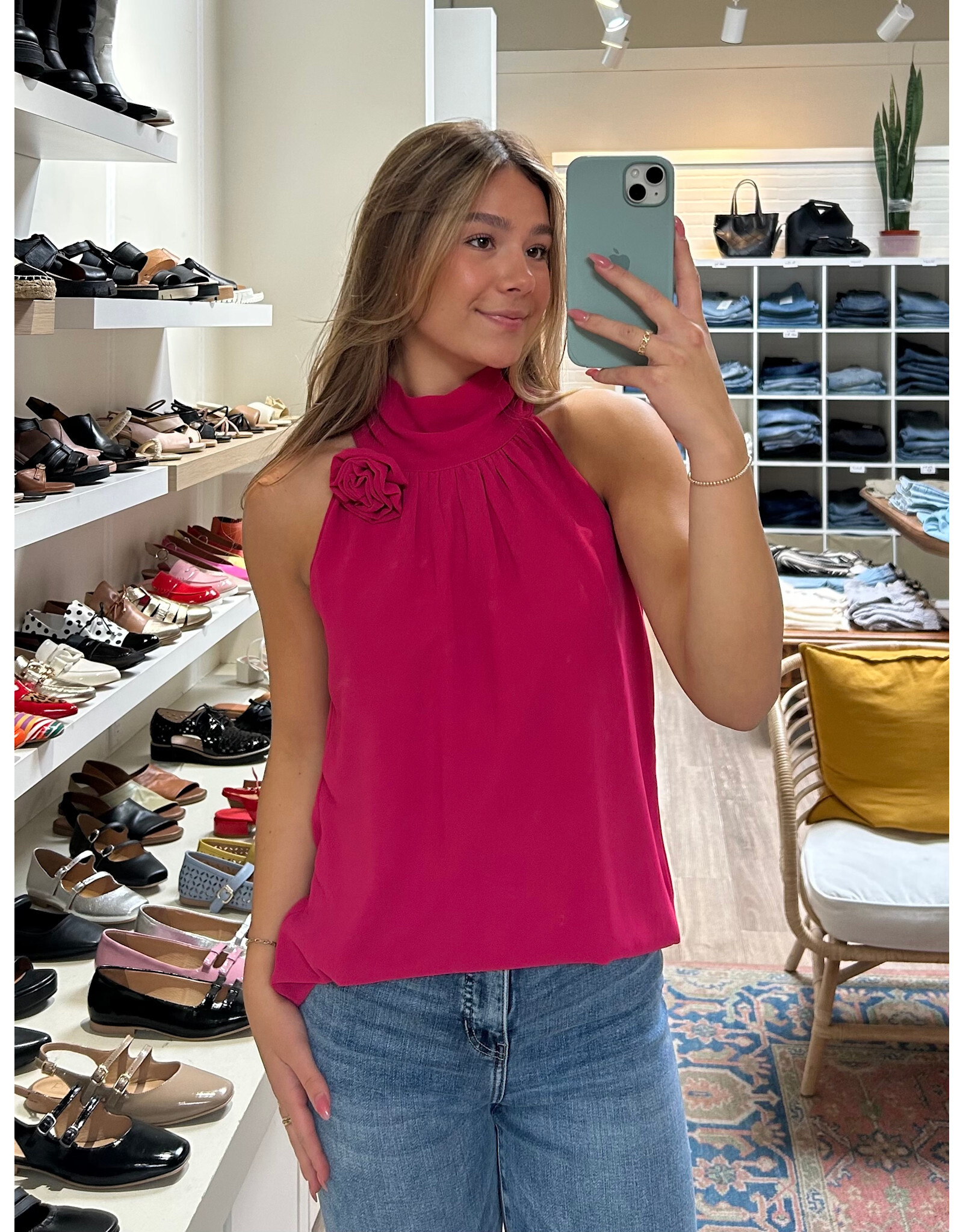 Papillon Papillon - Sleeveless Halter Neck Blouse (Magenta)