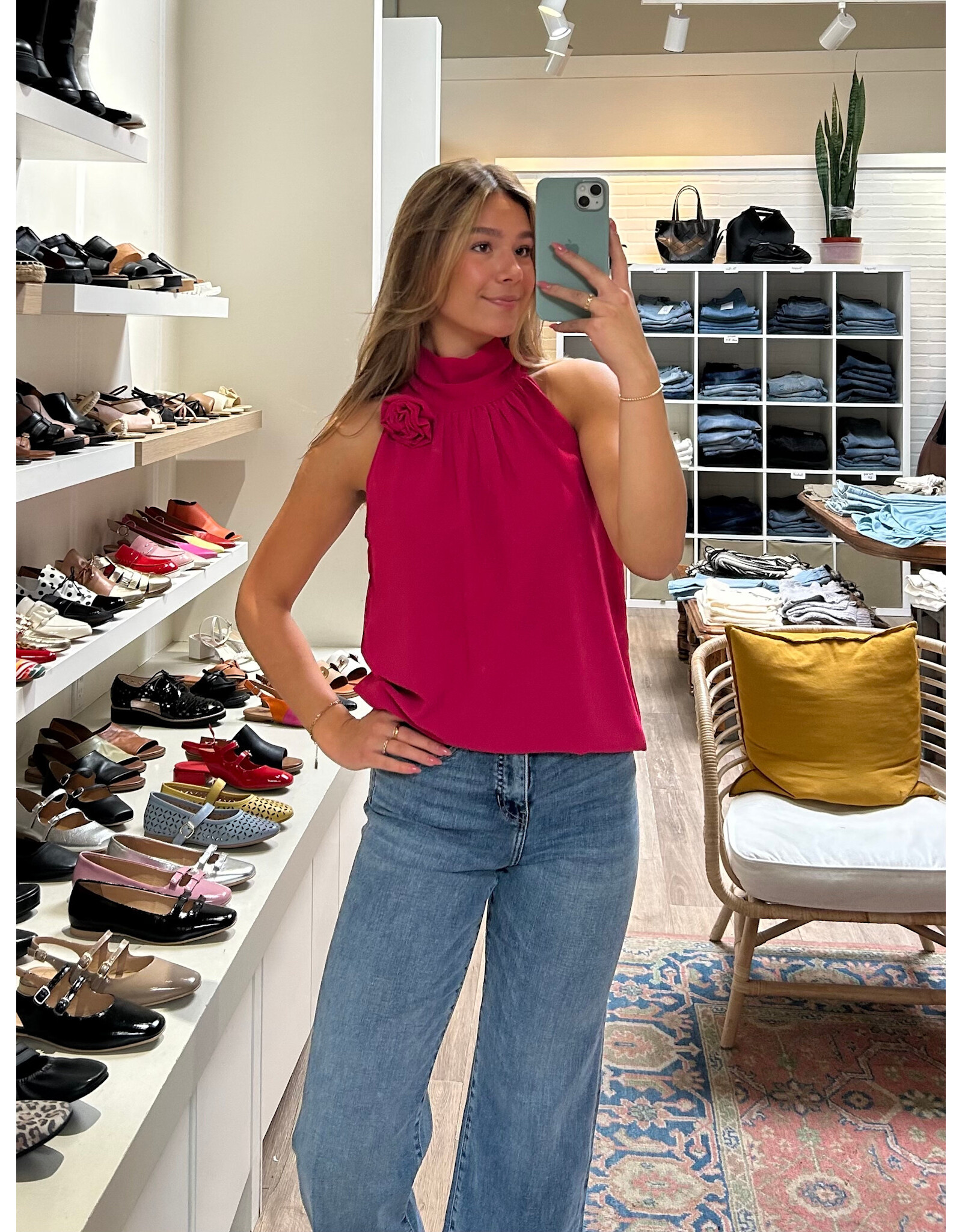 Papillon Papillon - Sleeveless Halter Neck Blouse (Magenta)
