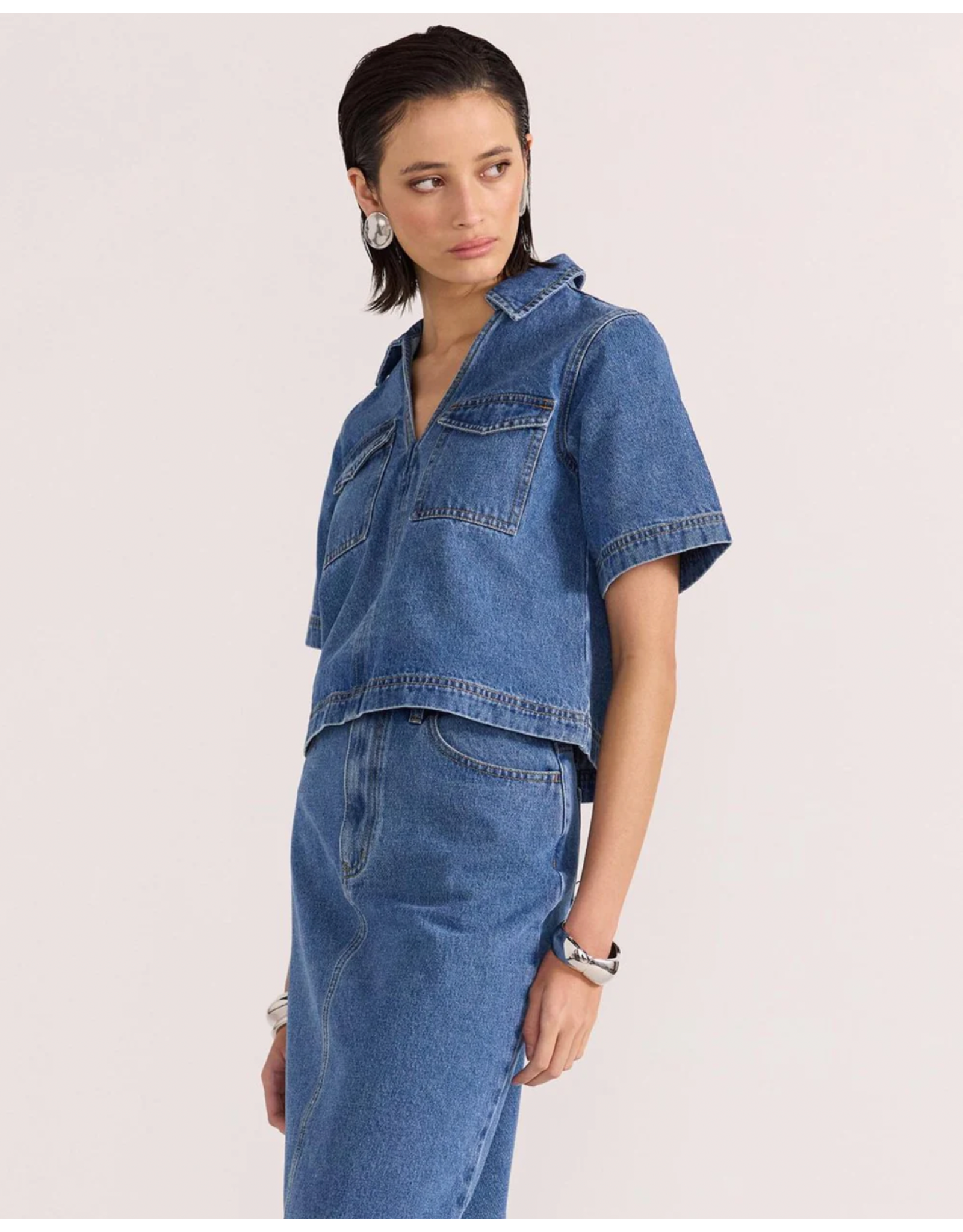 Staple The Label Staple - Alden Crop Denim Shirt (Mid Blue)