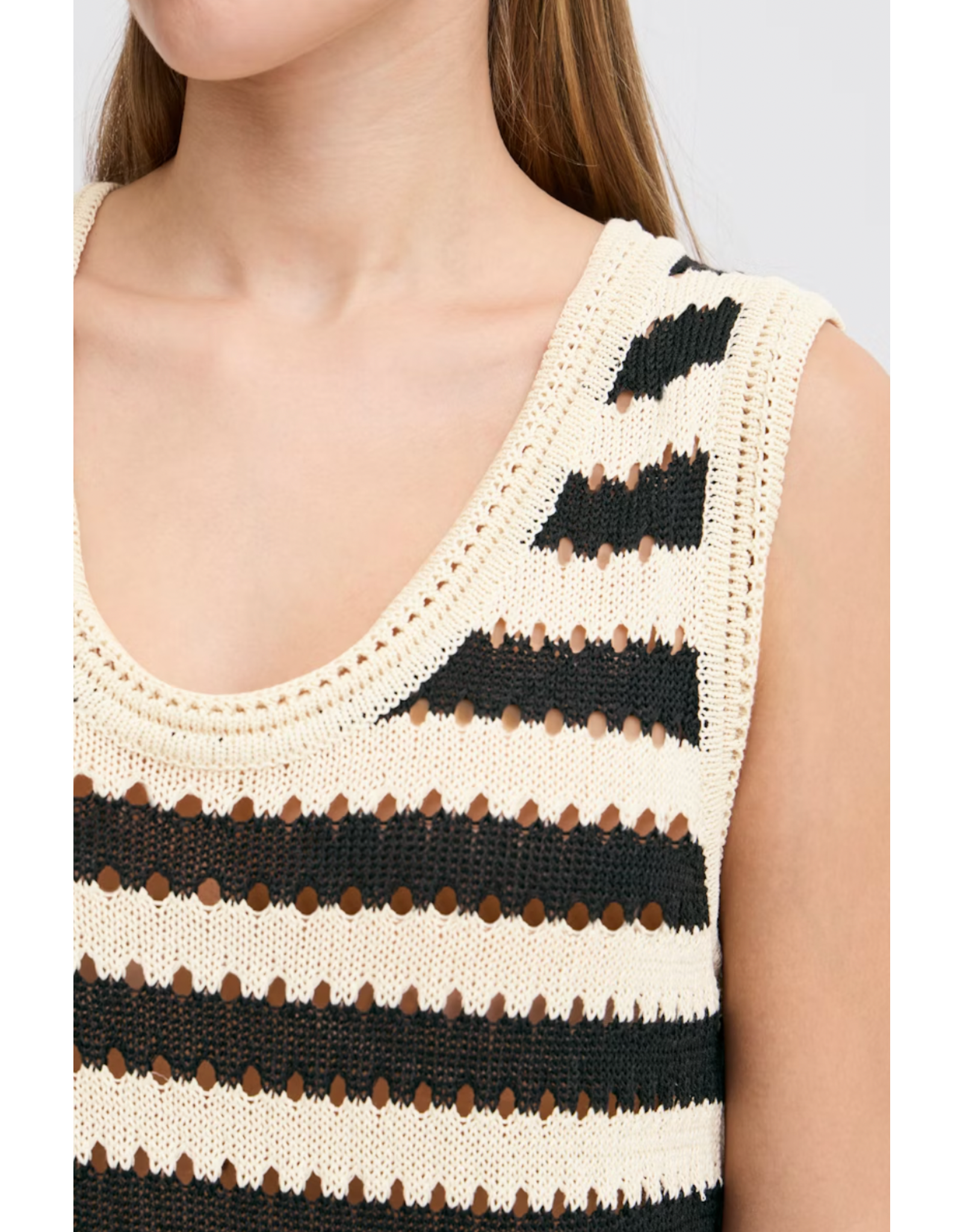 ICHI ICHI - Birdis Sleeveless Knit Top (Black / Almond Milk)