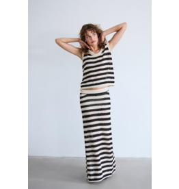 ICHI ICHI - Birdis Sleeveless Knit Top (Black / Almond Milk)