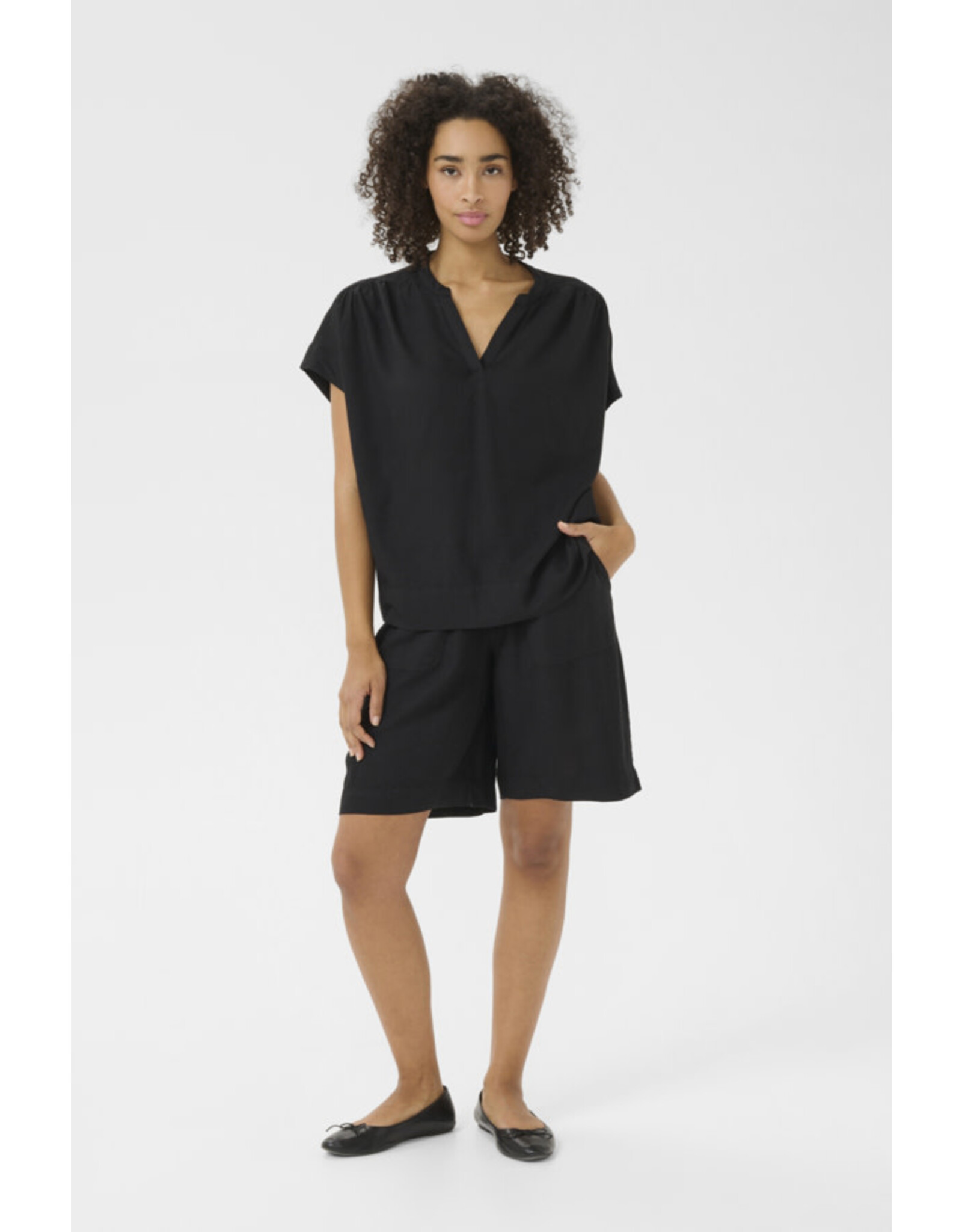 Kaffe Kaffe - Milia Short Sleeve Blouse (Black Deep)