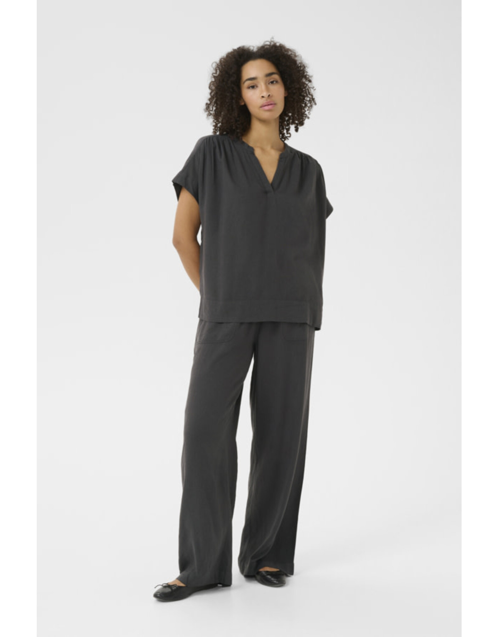Kaffe Kaffe - Milia Short Sleeve Blouse (Black Oyster)