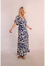 Molly Bracken Molly Bracken - V Neck Long Printed Dress (Navy)