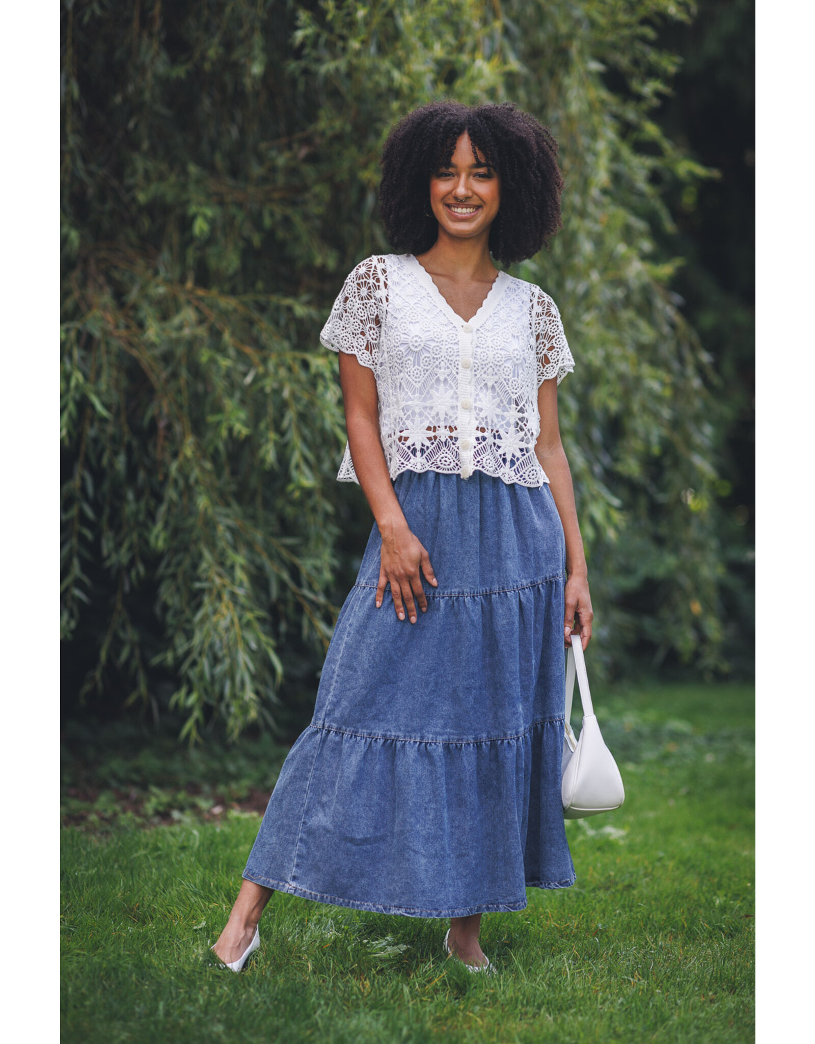 Papillon Papillon - Short Sleeve Crochet Cardigan (White)