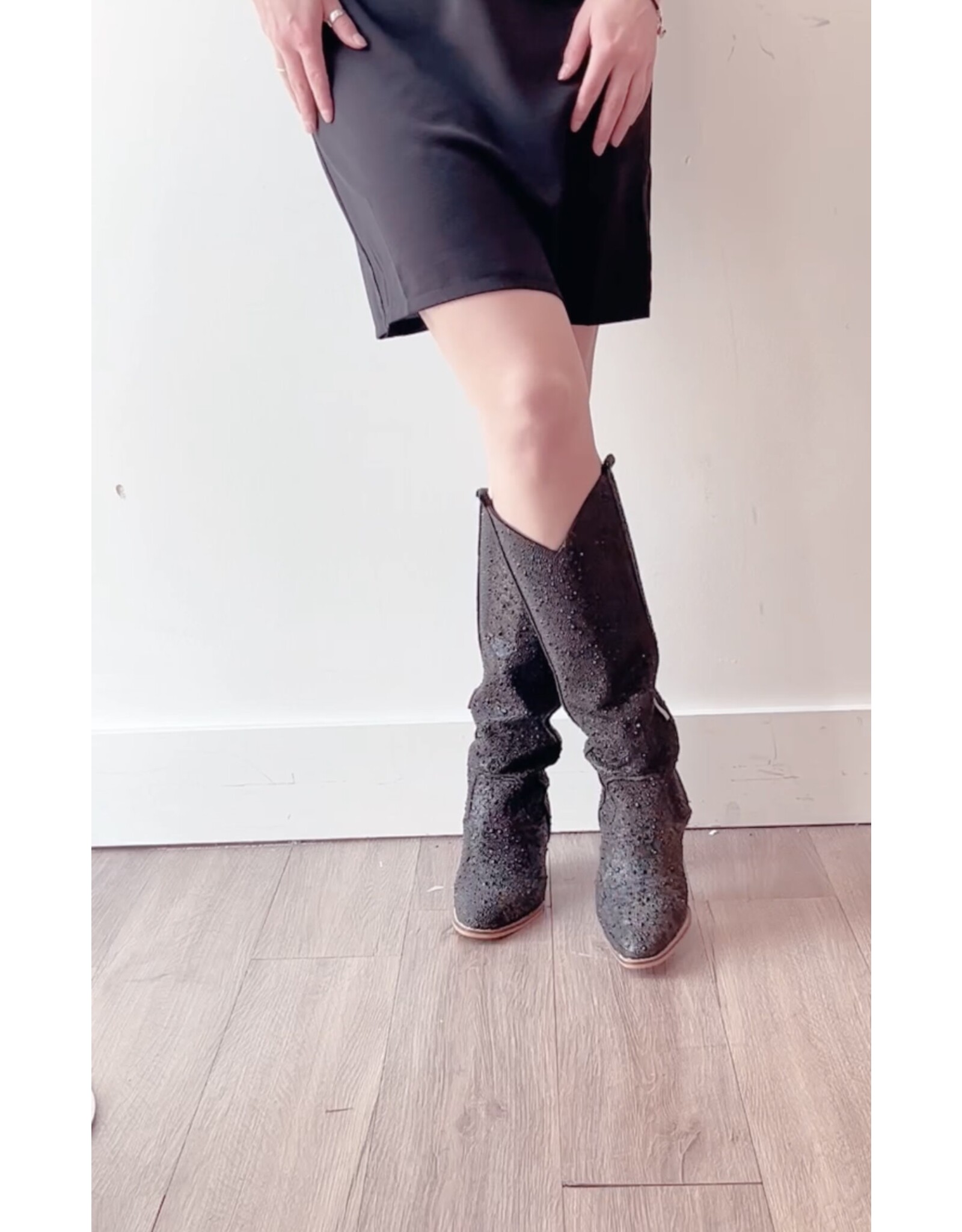 Let's See Style Alice 15 extended knee height rhinestone western boot (Black)