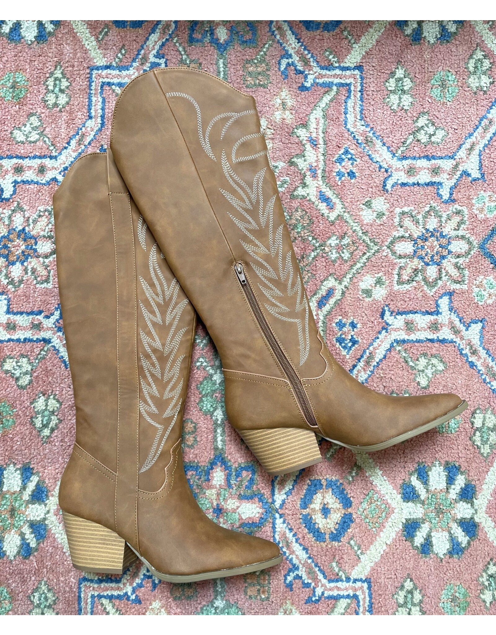 Qupid Vaca 35 western boot (chestnut nubuck)
