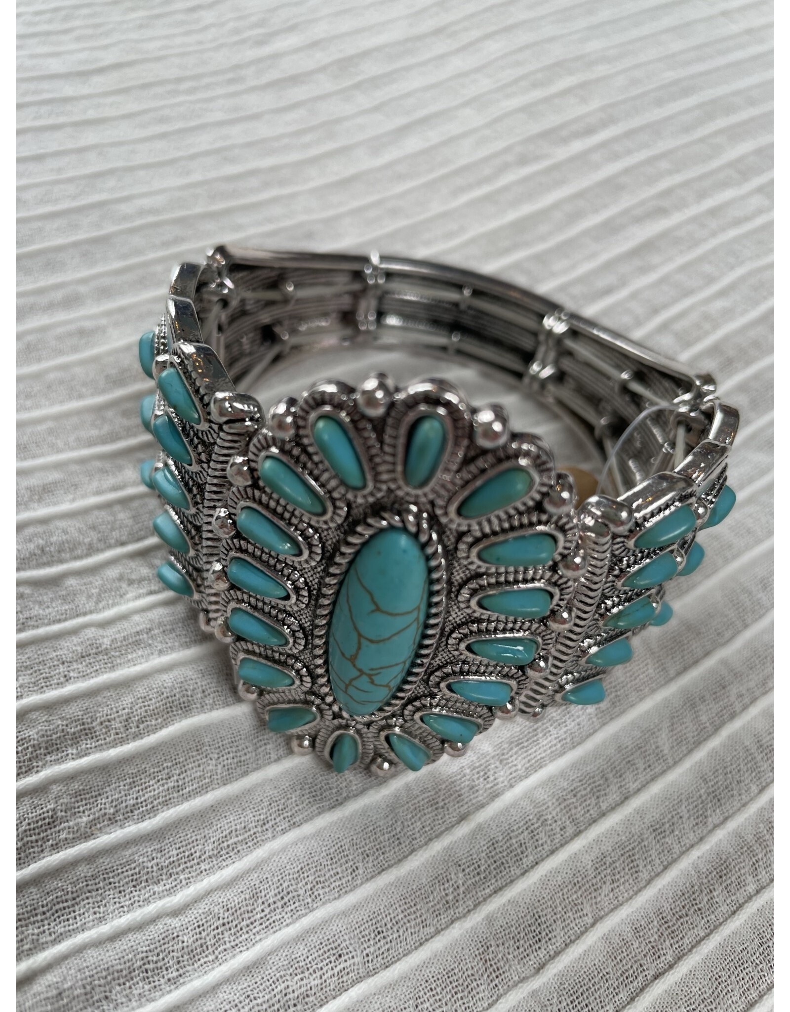 Blandice Turquoise oval cluster stretch bracelet