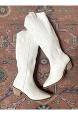 SOTD Mercedes western boot (white)