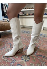 SOTD Mercedes western boot (white)