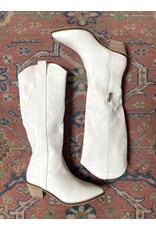 SOTD Mercedes western boot (white)
