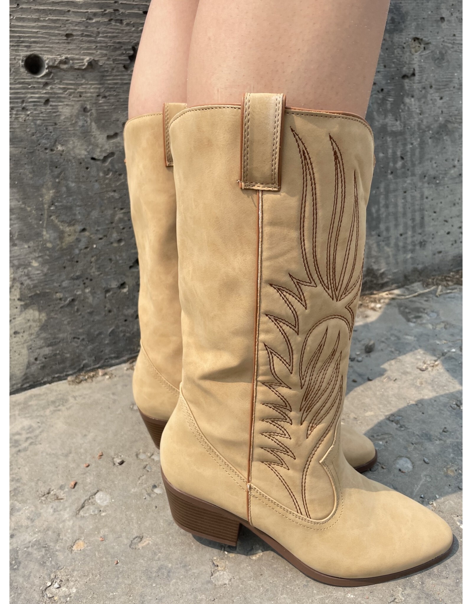 Qupid Montana western boot (Tan Nubuck)