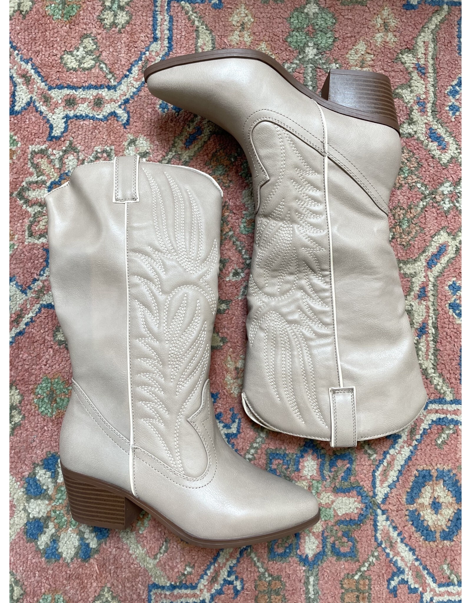 Qupid Montana western boot (taupe)